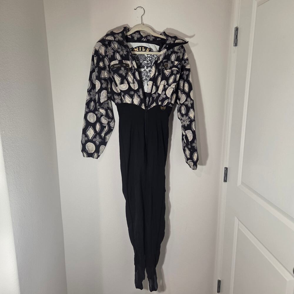 Vintage NILS One Piece Ski Suit 6 USA Floral Black Insulated Snowsuit Jumpsuit